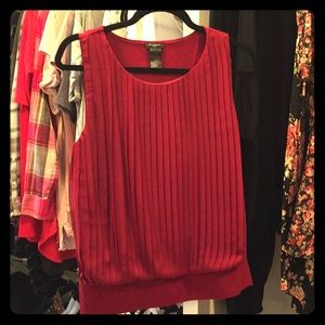 Red, sleeveless, pleated front blouse, small